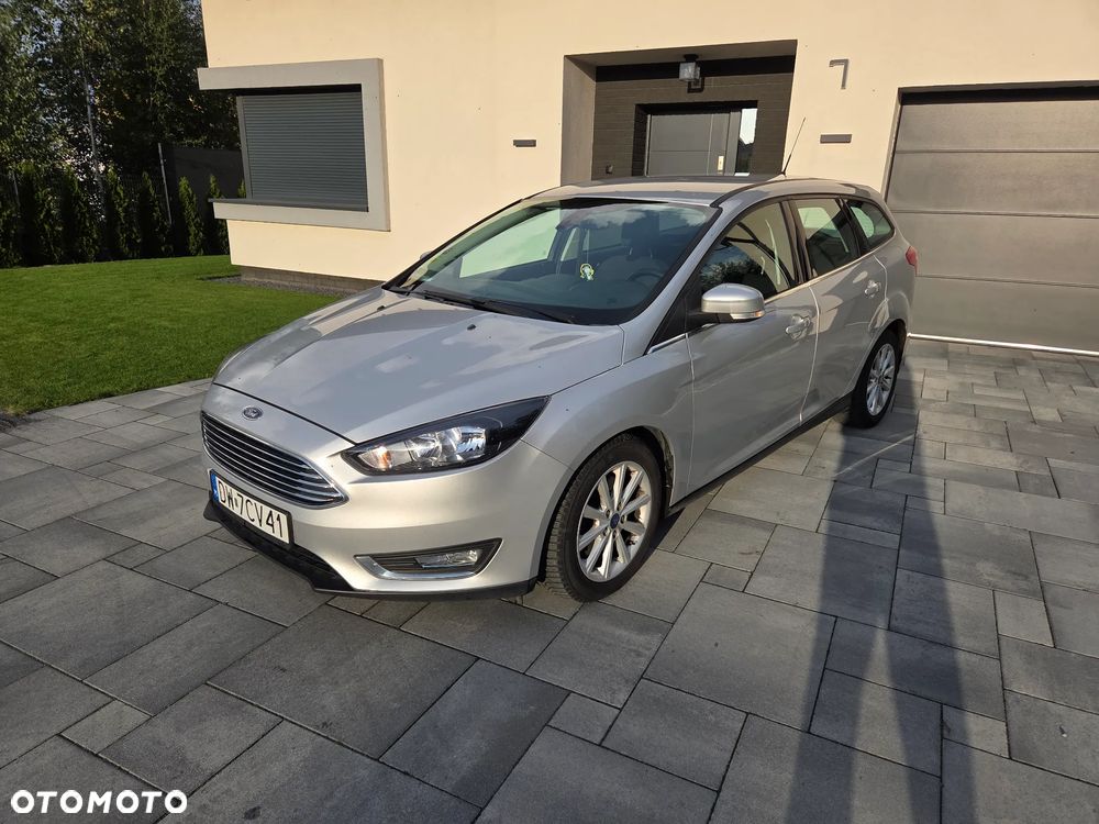Ford Focus 2.0 TDCi Titanium ASS - 4