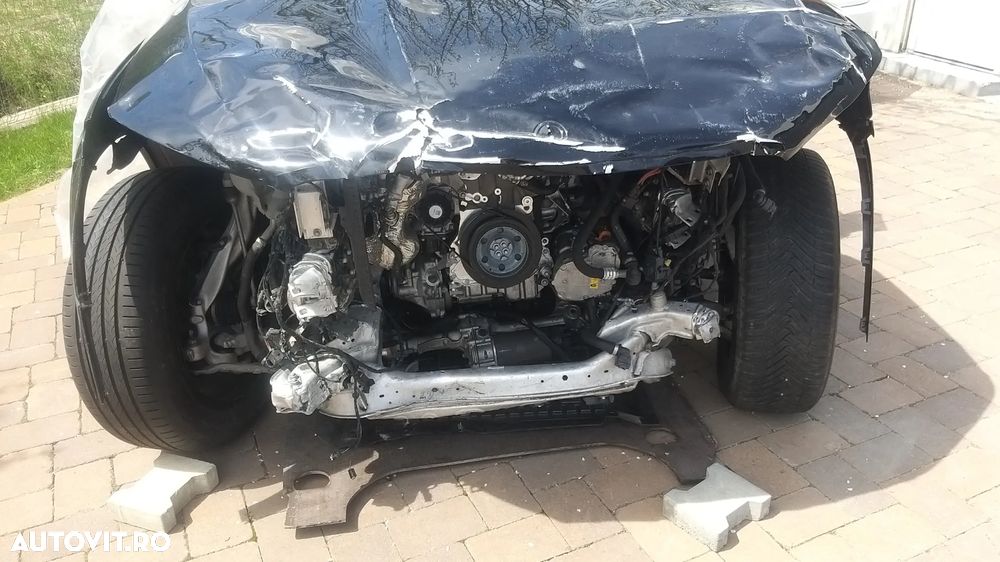 Mercedes-Benz GLC 300 de 4Matic 9G-TRONIC AMG Line - 12