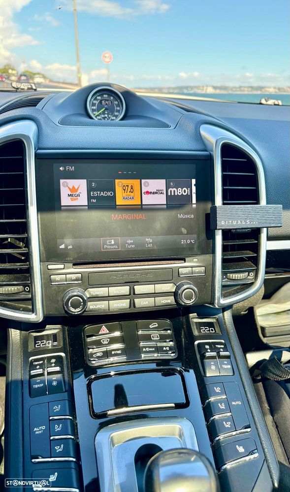 Porsche Cayenne S E-Hybrid - 14