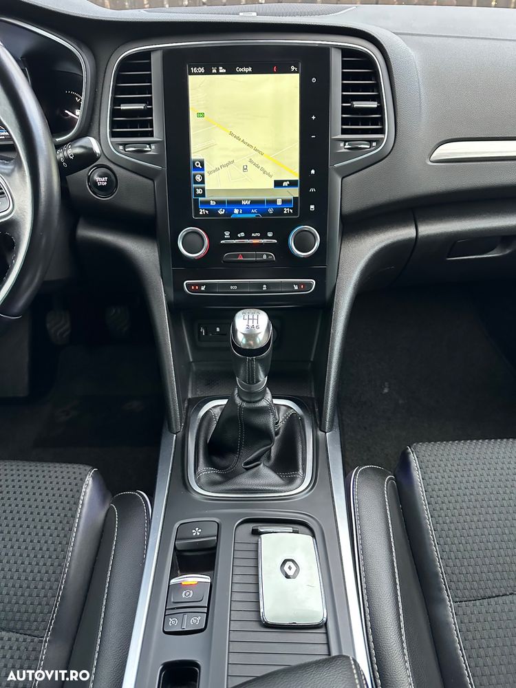 Renault Megane ENERGY dCi 130 BOSE EDITION - 18