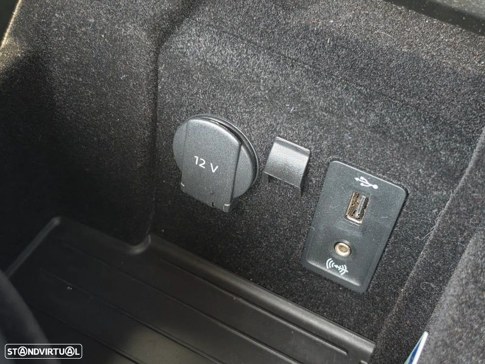 Porsche Panamera 4 E-Hybrid - 19