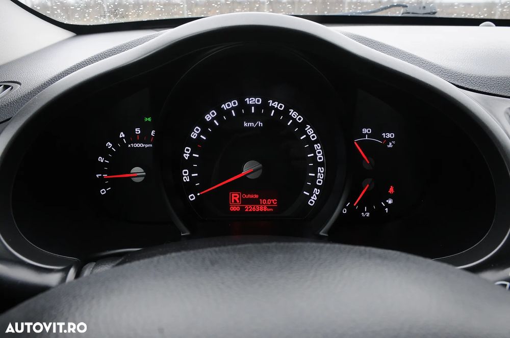 Kia Sportage 2.0 DSL HP 6AT 4x4 Style - 11