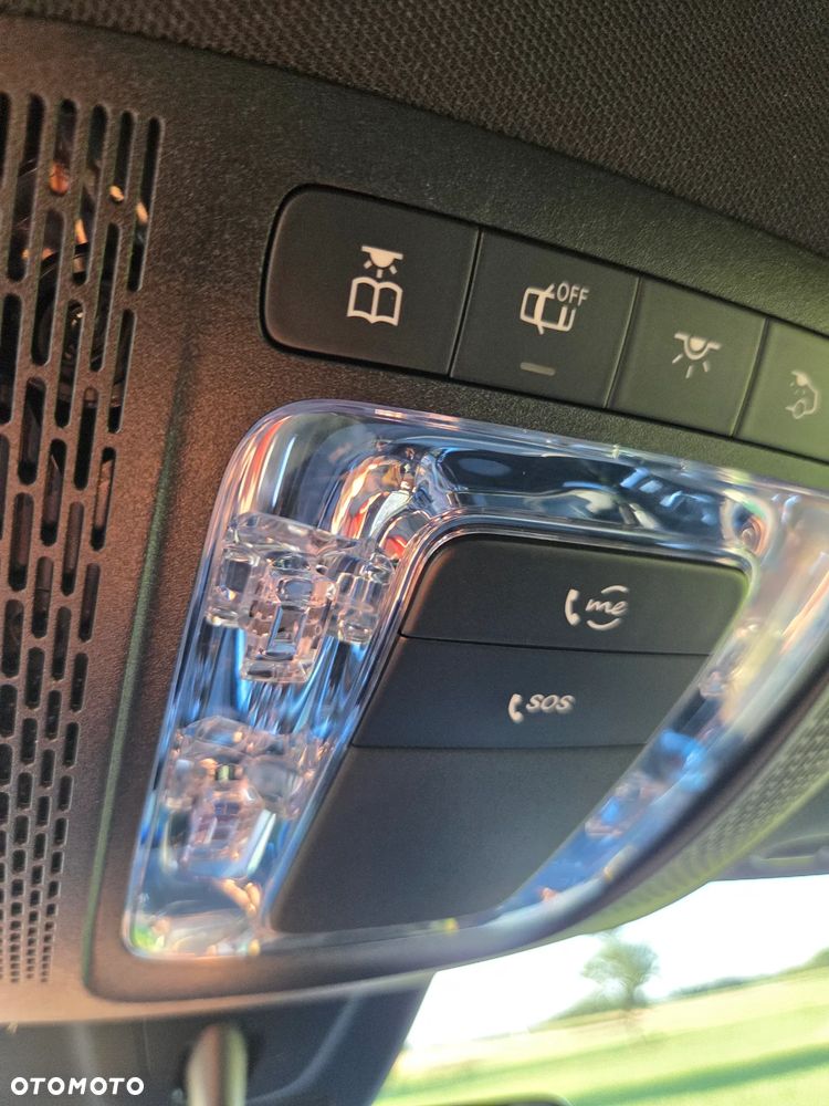 Mercedes-Benz EQB 250 66.5kWh Electric Art - 23