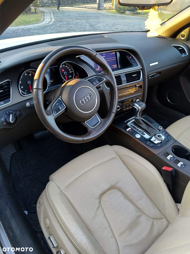 Audi A5 Cabrio 2.0 TFSI quattro S tronic - 12