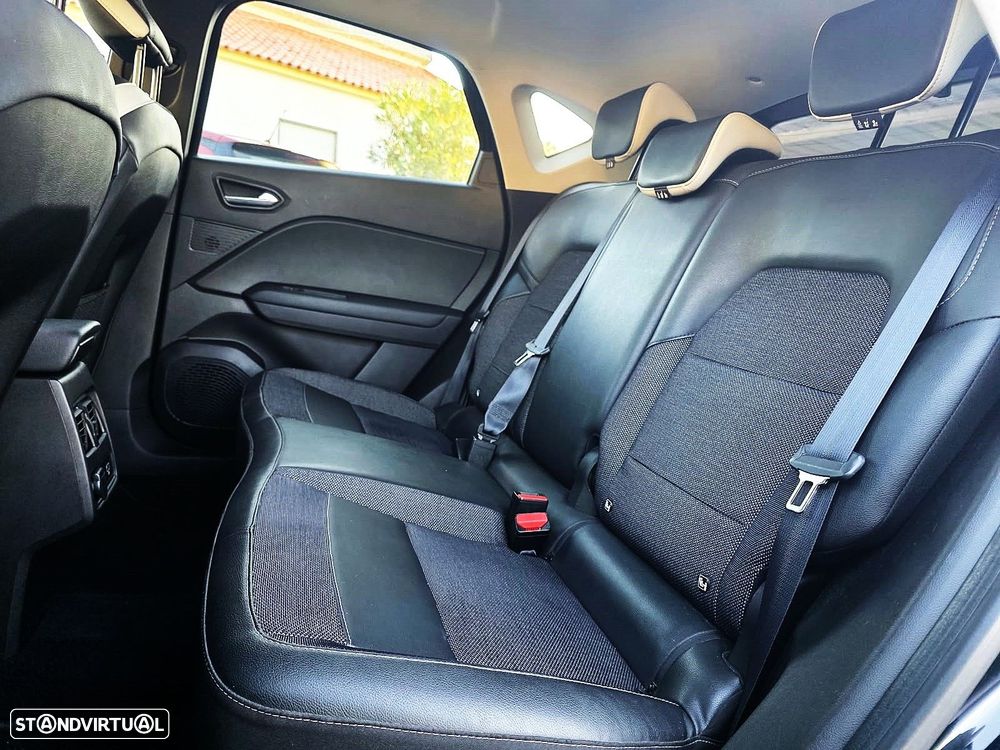Renault Captur 1.0 TCe RS Line - 11
