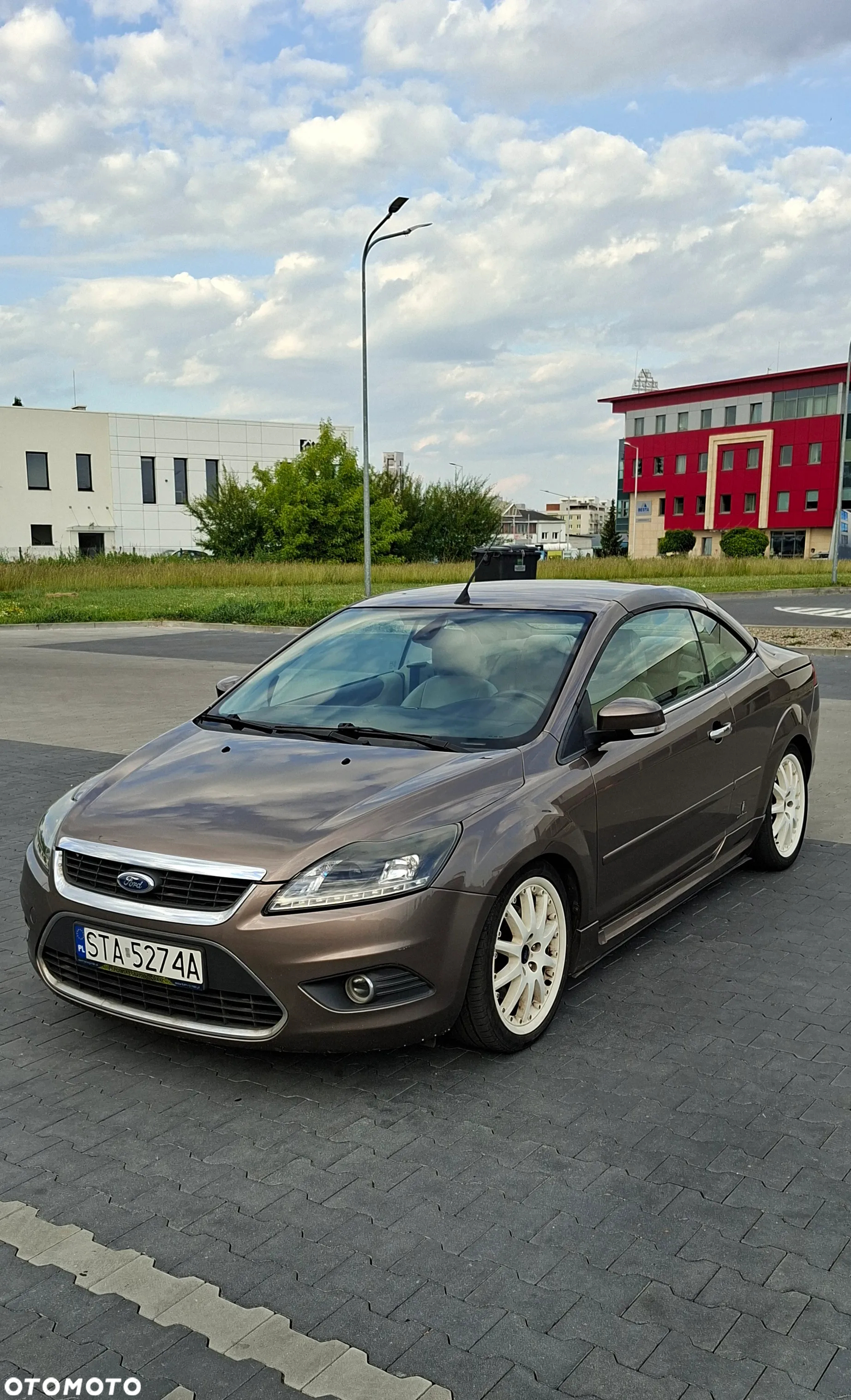 Ford Focus Coupe-Cabriolet 2.0 TDCi DPF Titanium - 18
