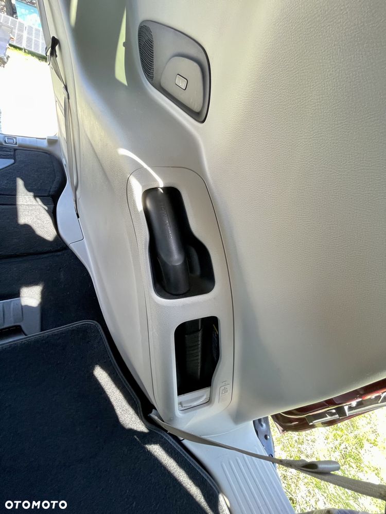 Chrysler Pacifica - 15