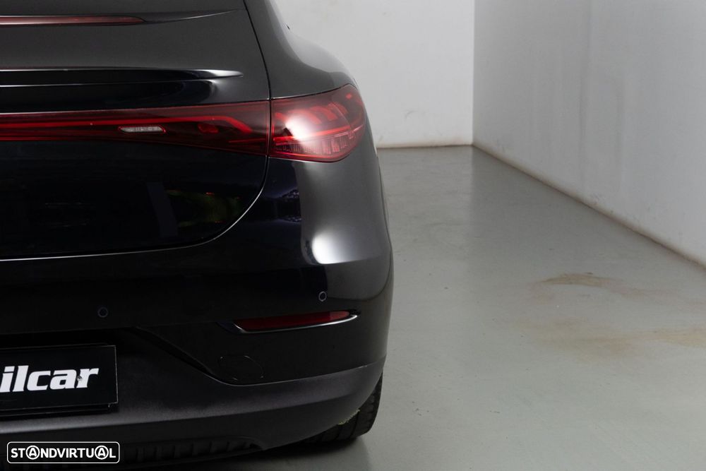 Mercedes-Benz EQE 300 Edition - 14