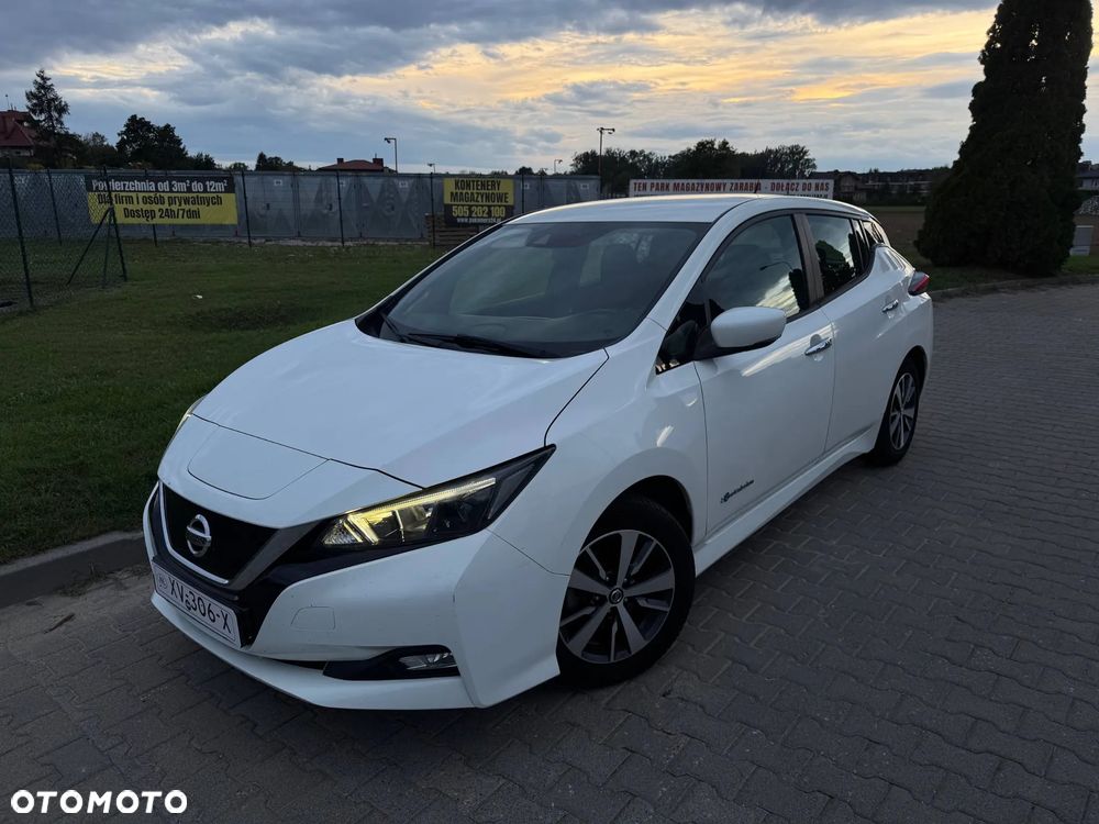 Nissan Leaf - 4