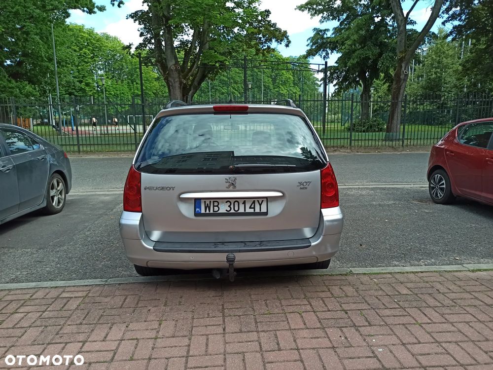 Peugeot 307 1.6 HDI Trendy - 6