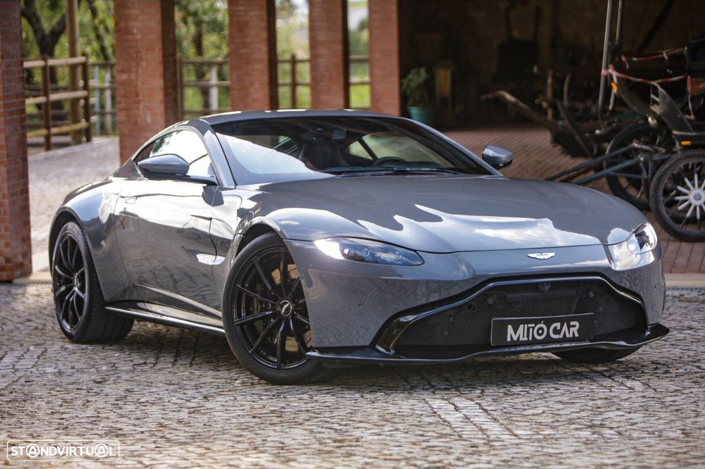 Aston Martin Vantage Coupe 4.0 Twin-Turbo V8 - 2