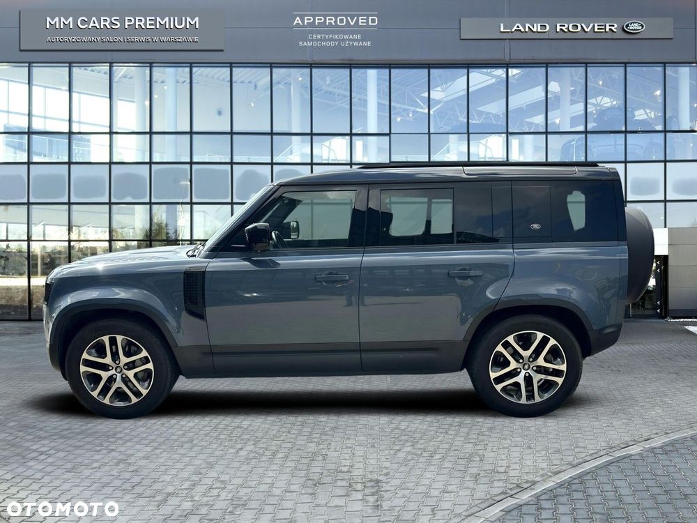 Land Rover Defender - 4