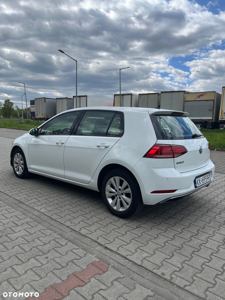 Volkswagen Golf - 4