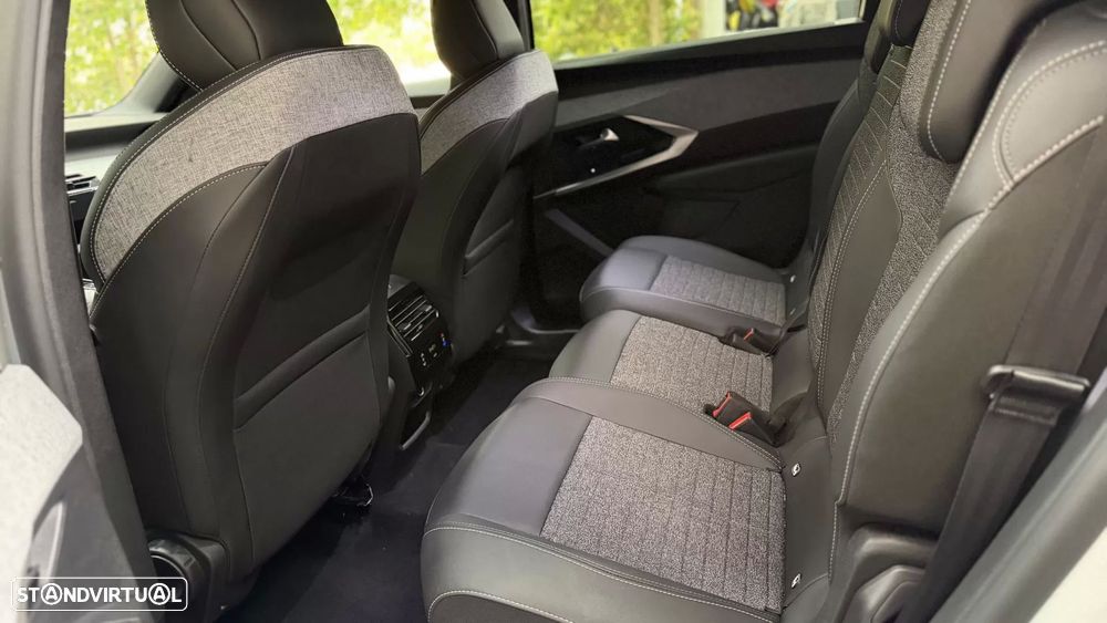 Peugeot 5008 Hybrid 145 e-DSC6 Allure - 19