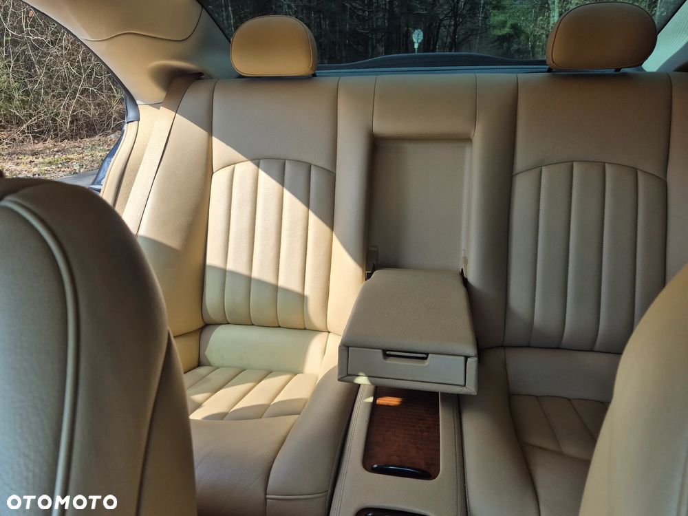 Mercedes-Benz CLS - 17