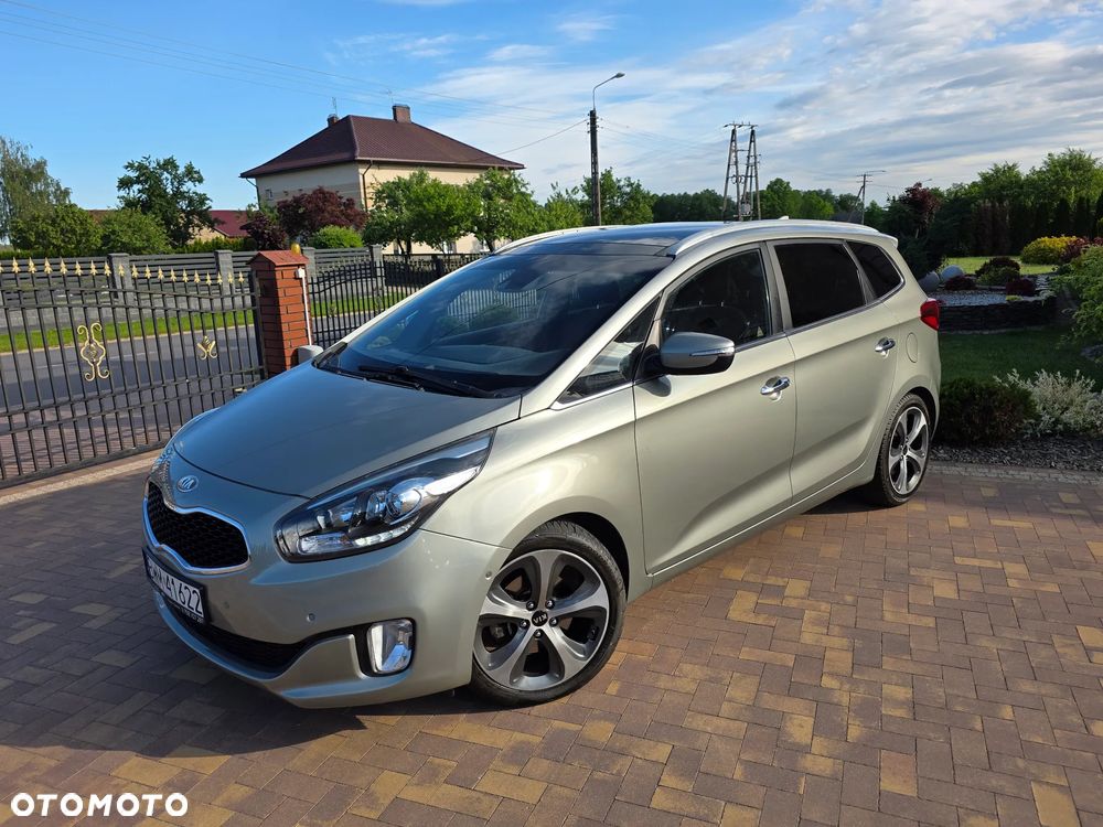 Kia Carens 1.7 CRDi Business Line 7os 7DCT - 9