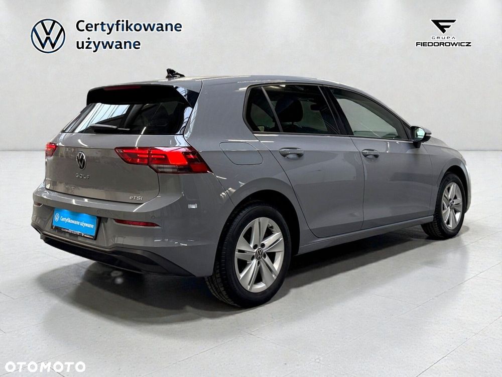 Volkswagen Golf - 9