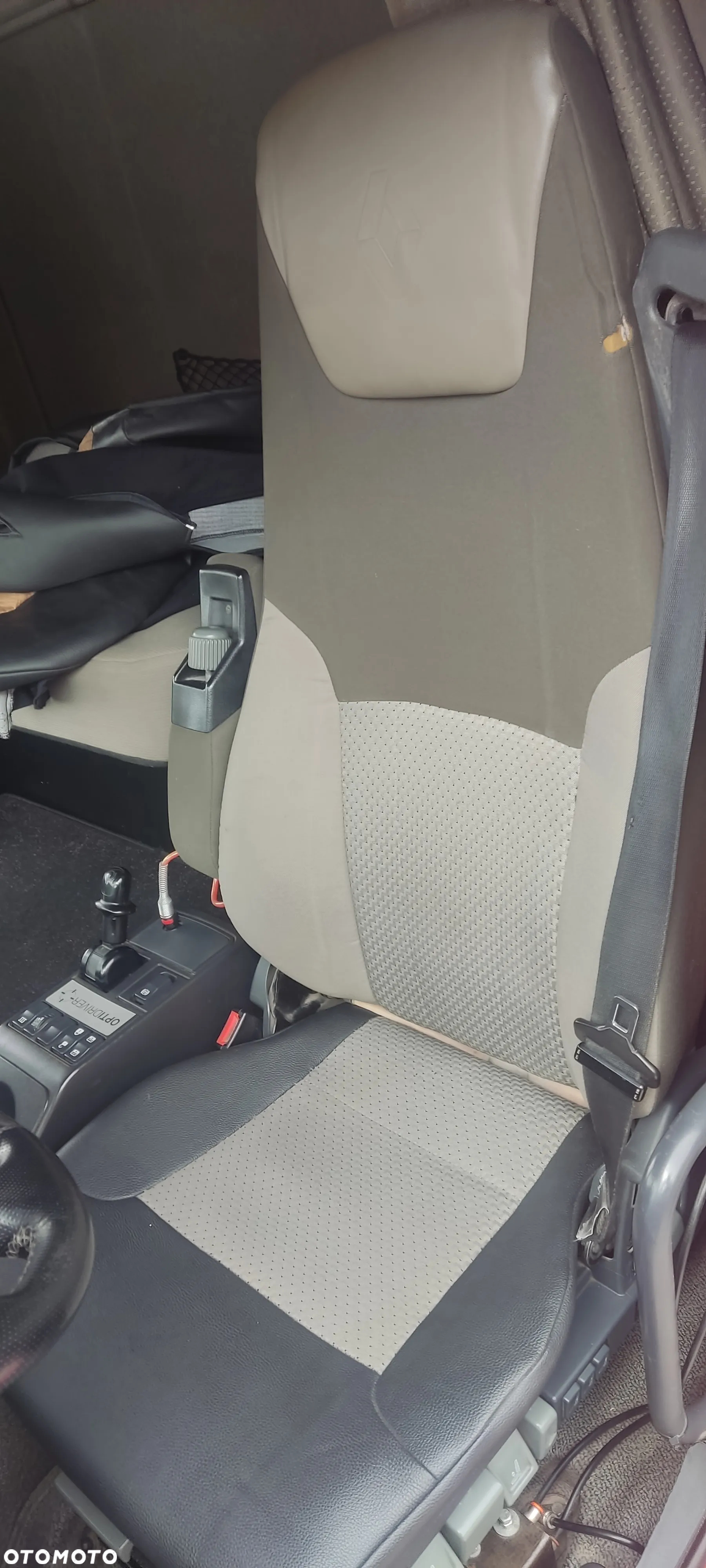 Renault Premium DXI - 26