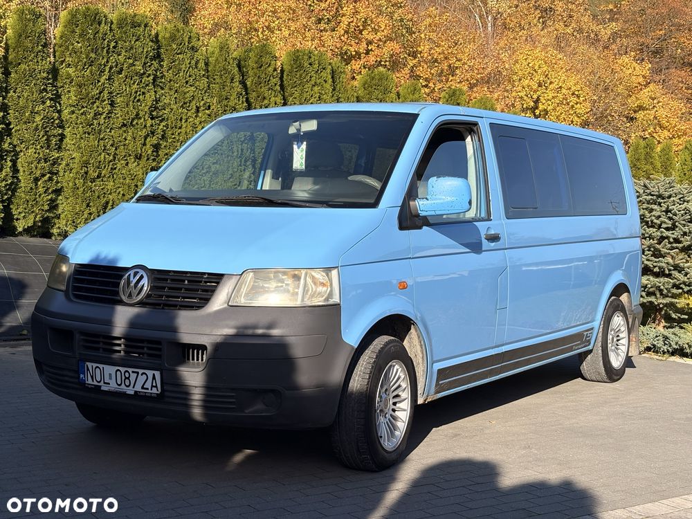Volkswagen Transporter - 1