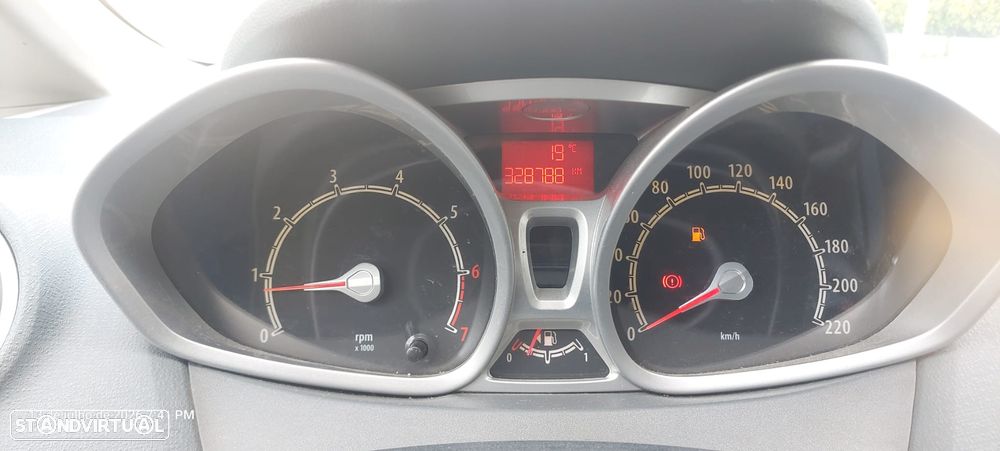 Ford Fiesta 1.25 Titanium - 8