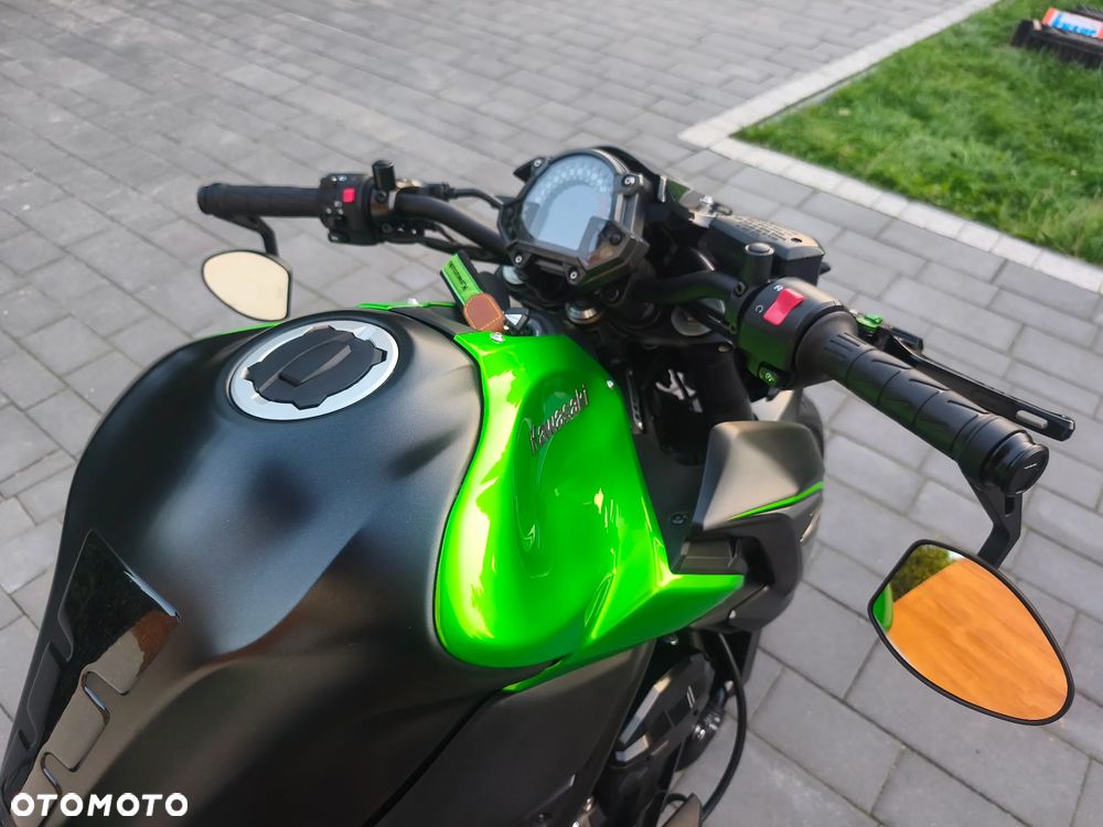 Kawasaki Z 900 - 13