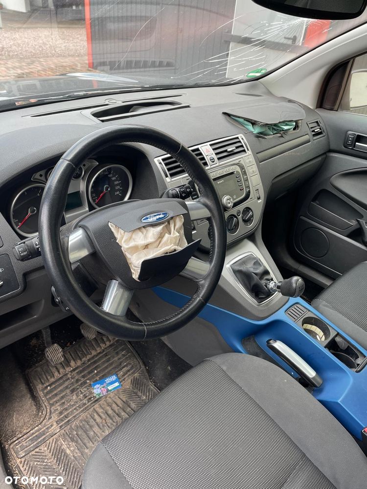 Ford Kuga 2.0 TDCi 4x4 Titanium - 8