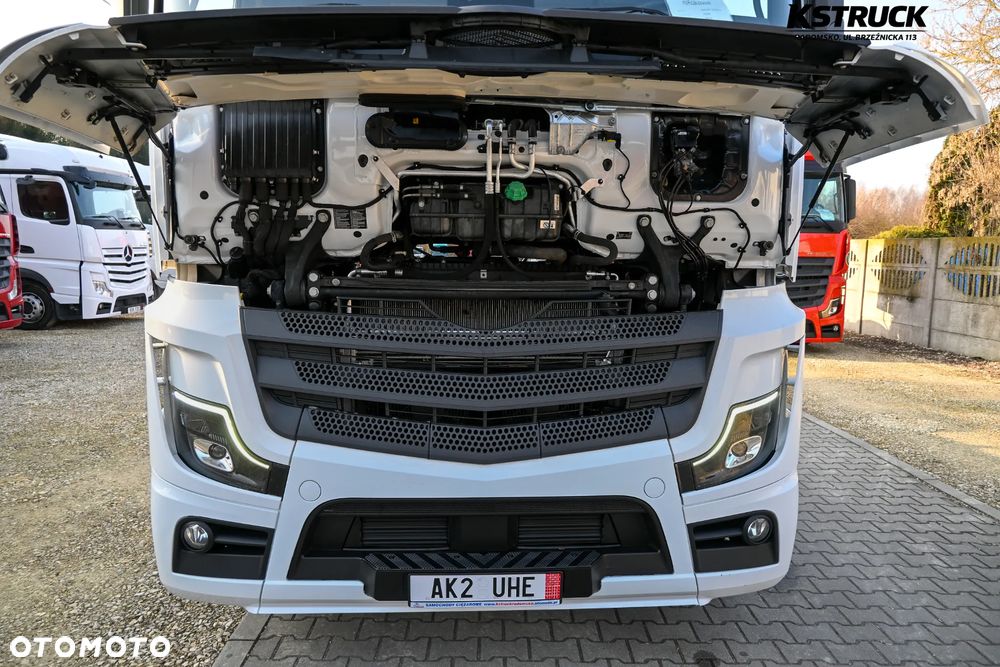 Mercedes-Benz Actros L - 13