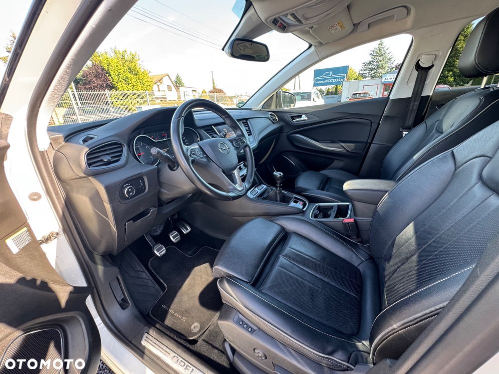 Opel Grandland X 1.2 Start/Stop INNOVATION - 36