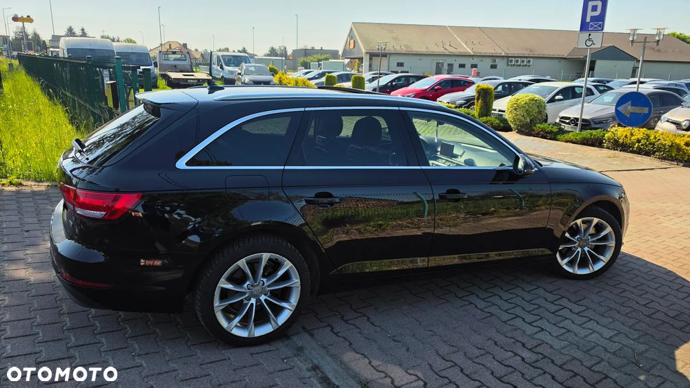 Audi A4 Avant - 16