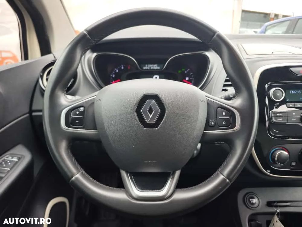 Renault Captur - 21