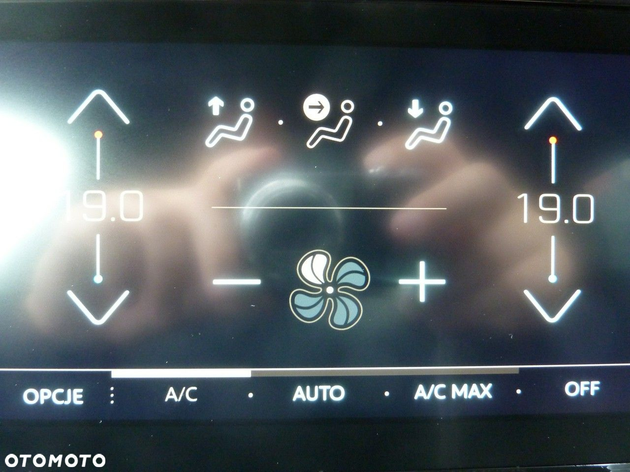 Peugeot 3008 - 21