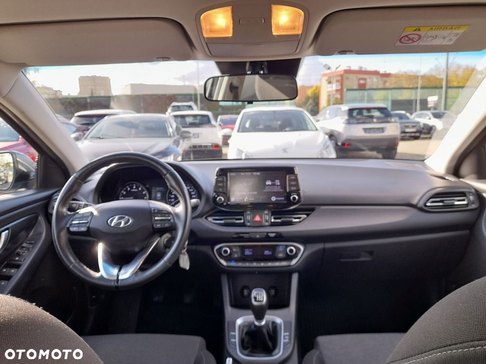 Hyundai i30 1.5 DPI Comfort - 9