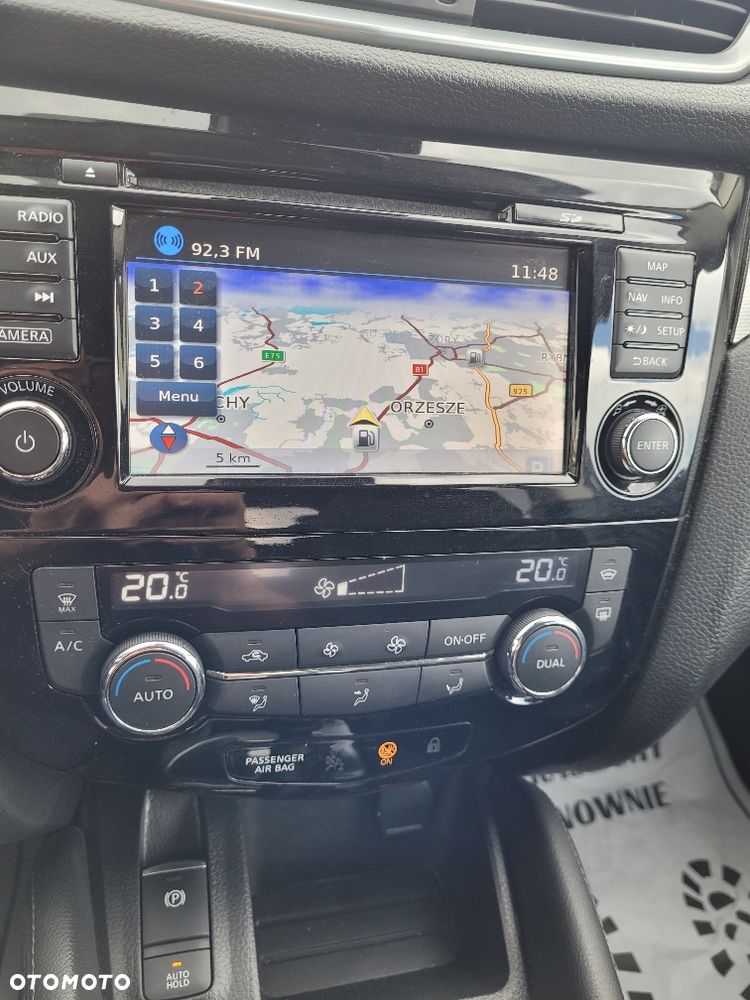 Nissan Qashqai 1.6 DIG-T N-Connecta - 11