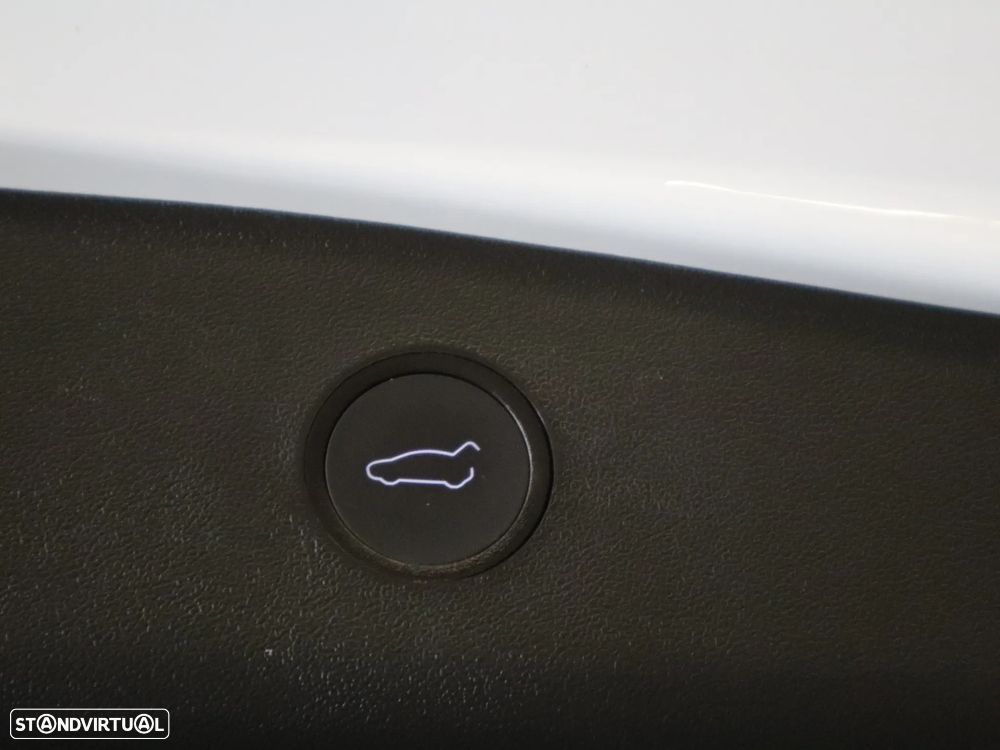 Tesla Model 3 Standard Range Plus RWD - 12