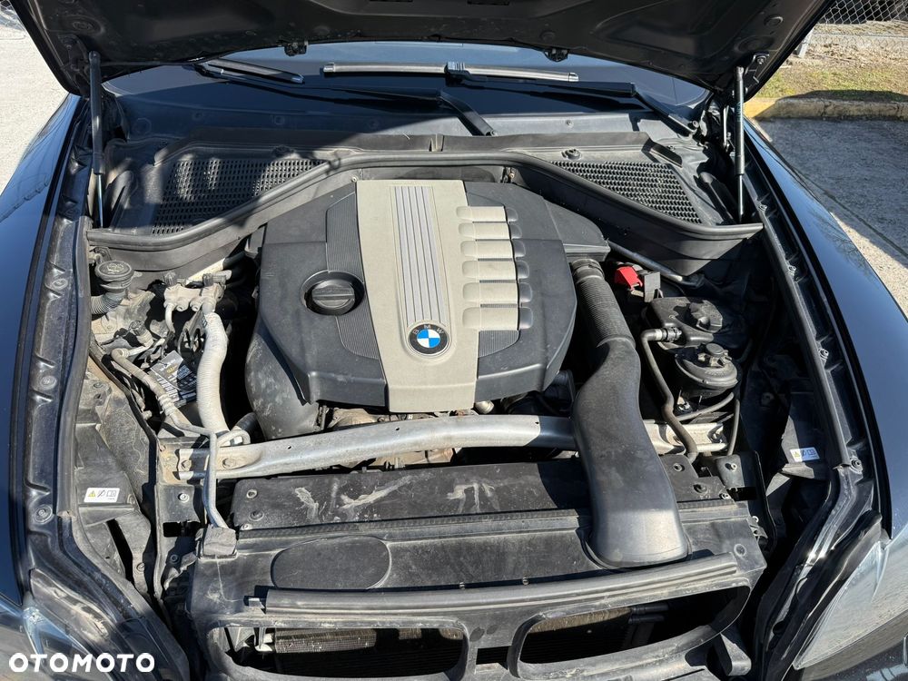 BMW X5 3.5d xDrive - 16