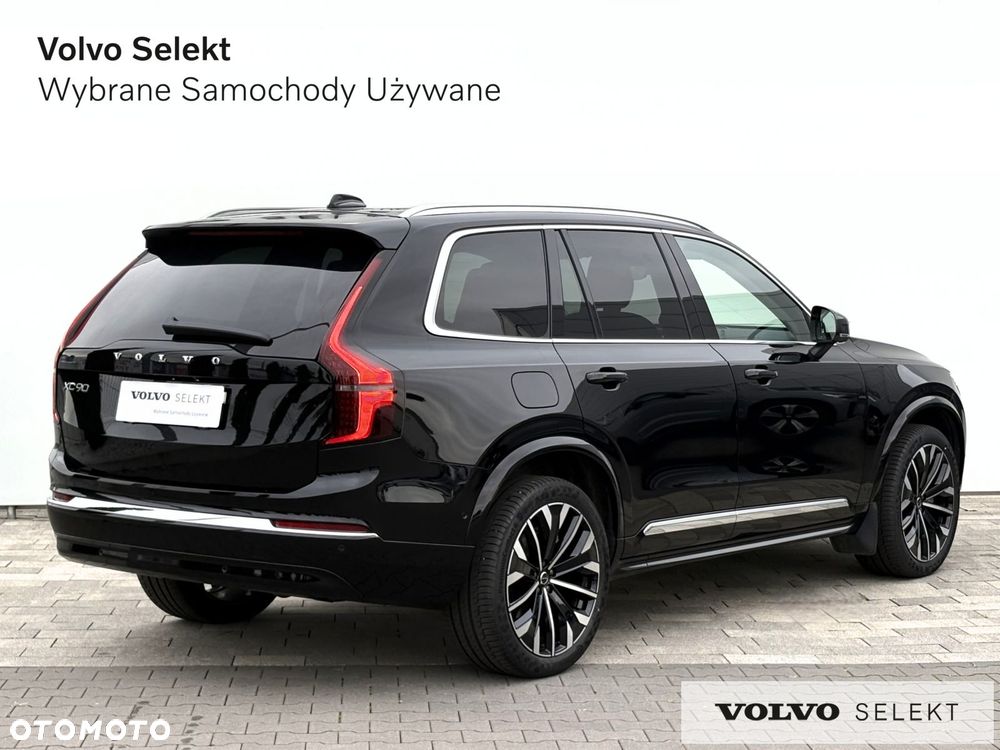 Volvo XC 90 - 9