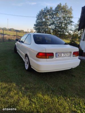 Honda Civic 1.6i LS - 6