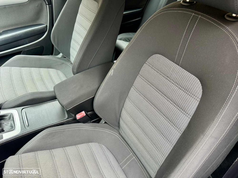 VW CC 2.0 TDI BlueMotion - 9