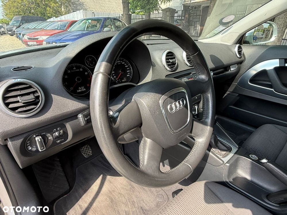 Audi A3 3-drzwiowe 1.4 TFSI S line Sportpaket (plus) - 14