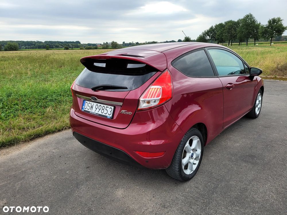 Ford Fiesta 1.25 Silver X - 2