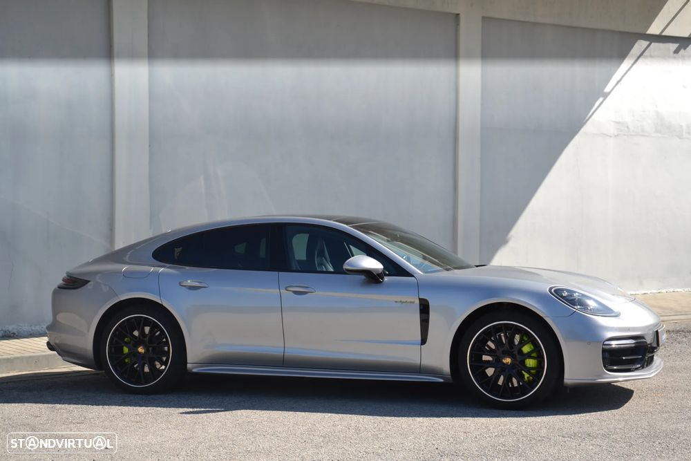 Porsche Panamera 4 E-Hybrid Platinum Edition com PDLS - 10
