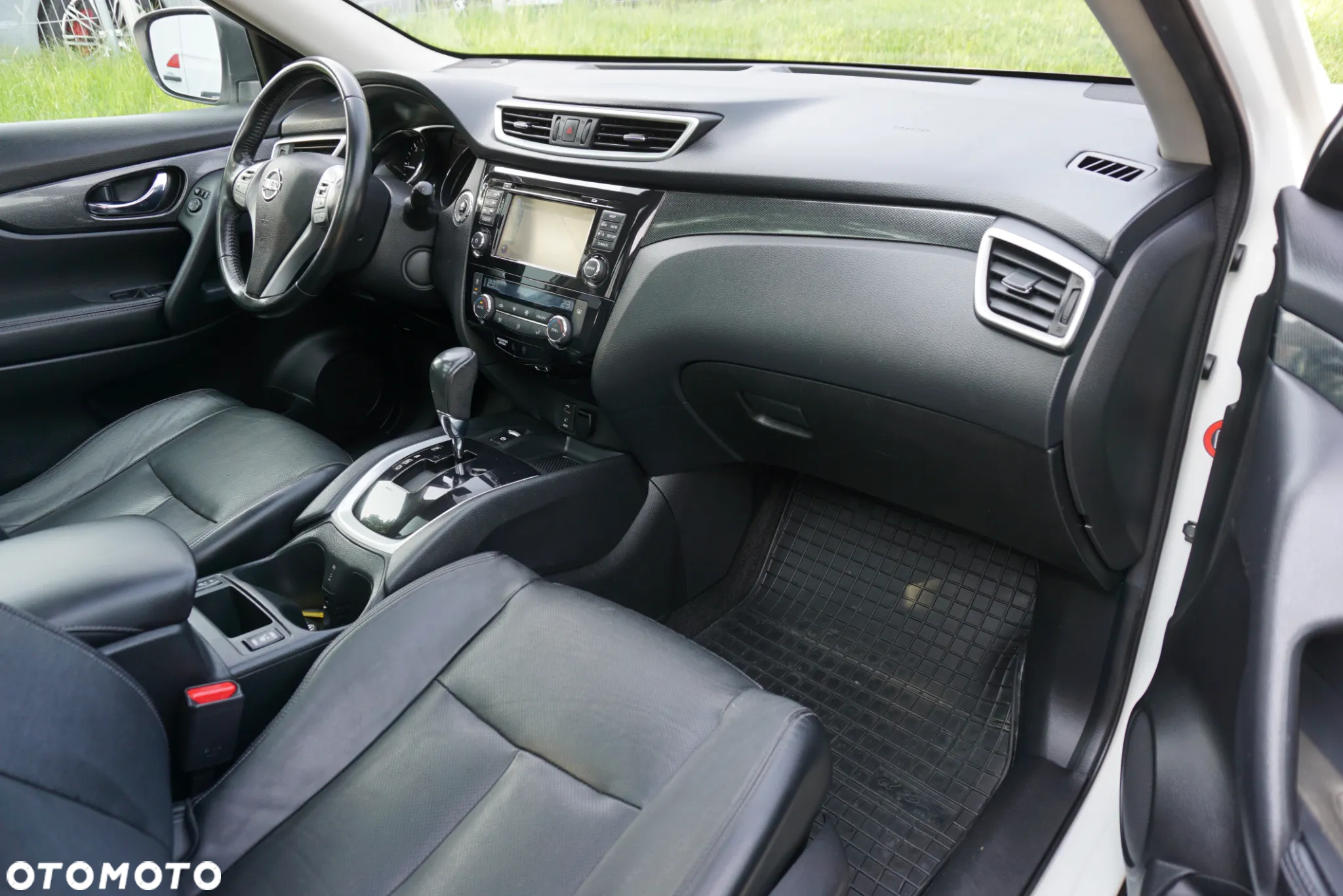 Nissan X-Trail 1.6 DCi N-Connecta 2WD Xtronic 7os - 21