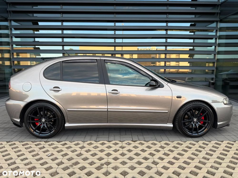 Seat Leon 1.9 TDI 150 Sport - 4