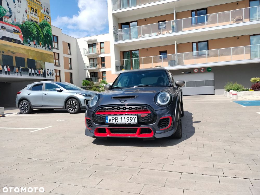 MINI Inny - 8