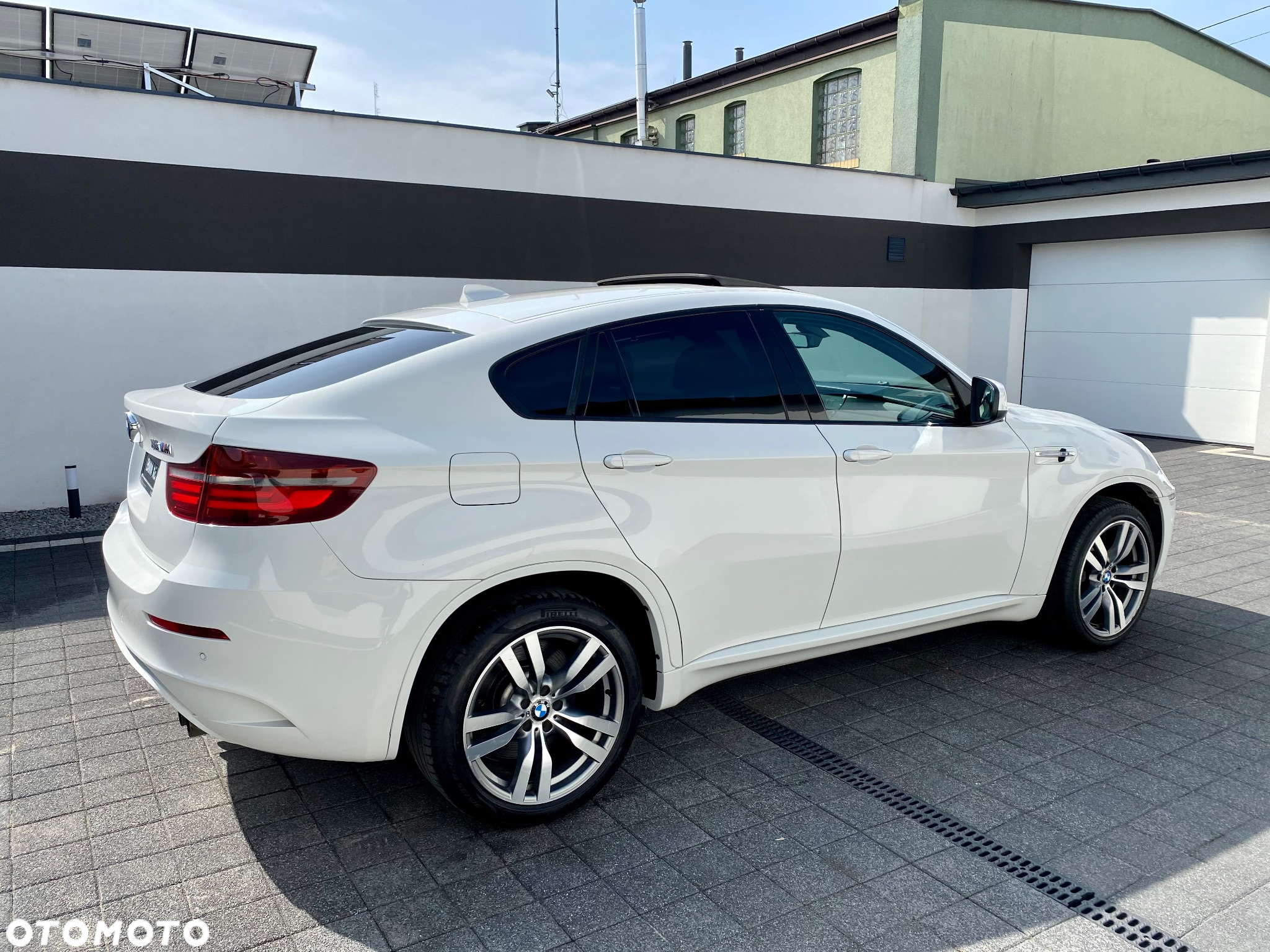BMW X6M - 8