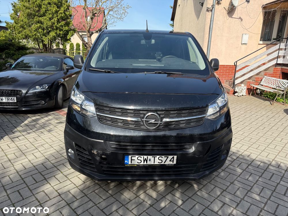 Opel Vivaro - 8