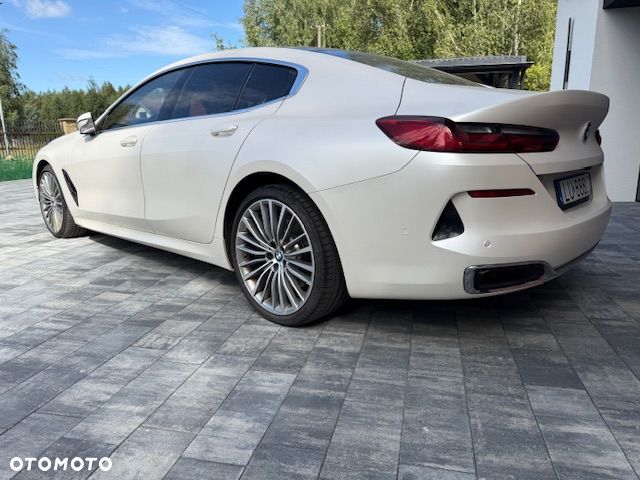 BMW Seria 8 - 3