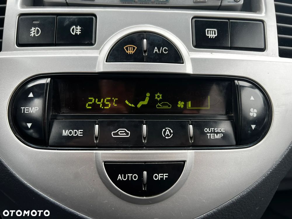 Kia Carens 2.0 EX - 19