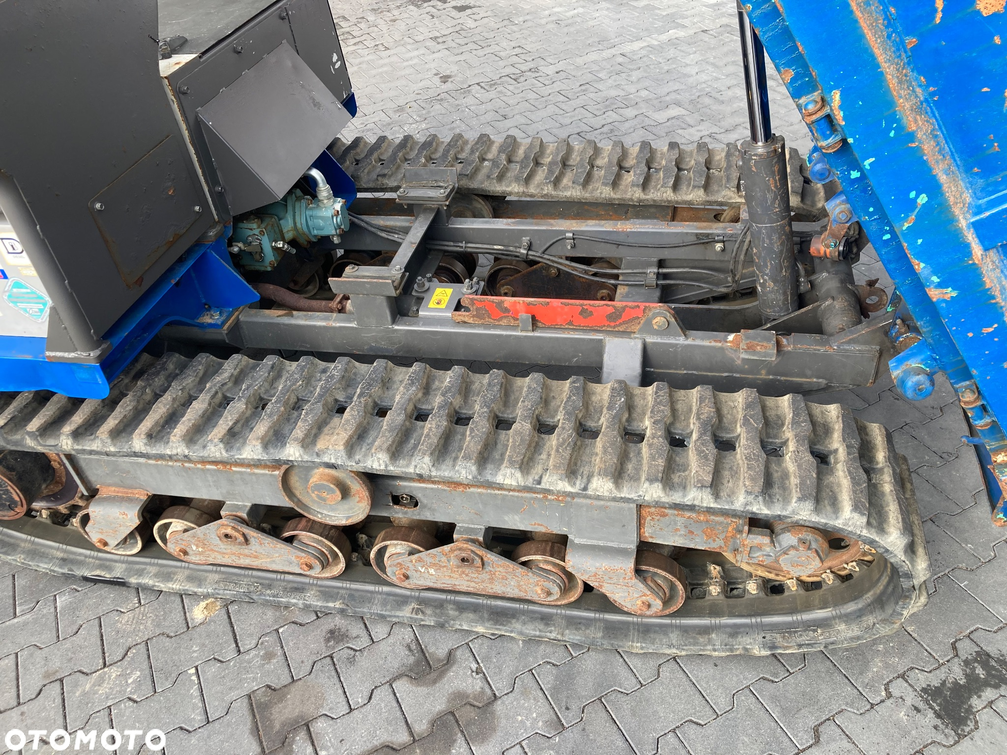Inny IHI IC 35 - 13