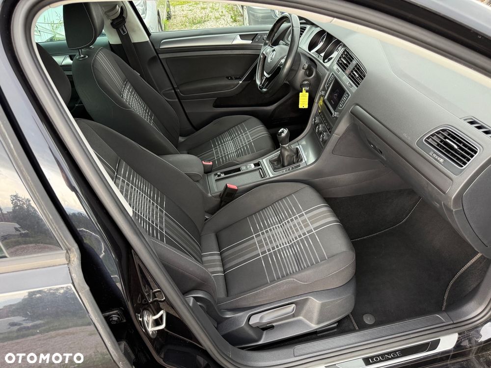 Volkswagen Golf 1.6 TDI BlueMotion Technology Lounge - 12